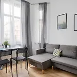 Rentplanet - Zeromskiego Apartamento Breslavia